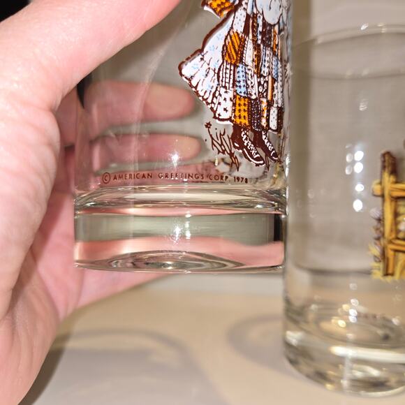 2 Holly Hobbie Vintage drinking tall juice glasses - Picture 9 of 9